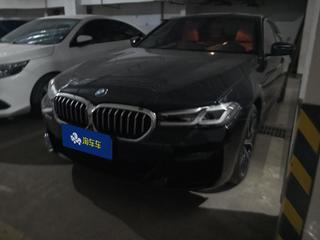 宝马5系 530Li 2.0T 自动 改款二尊享型M运动套装 