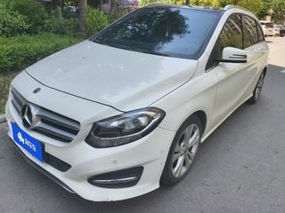 奔驰B级 B200 1.6T 自动 动感型 