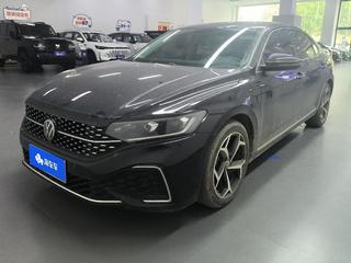 大众帕萨特 2.0T 自动 330TSI星空精英版 