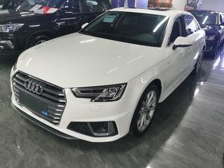 奥迪A4L 40TFSI 2.0T 自动 时尚型 