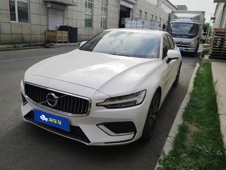 沃尔沃S60新能源 T8 2.0T 自动 智逸豪华版 