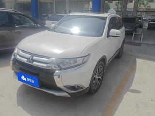 三菱欧蓝德 2.0L 自动 荣耀版 