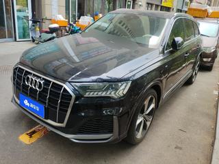 奥迪Q7 3.0T 运动型quattro-S-line 