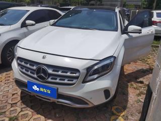 奔驰GLA 1.6T 