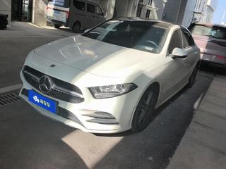 奔驰A级 1.3T 