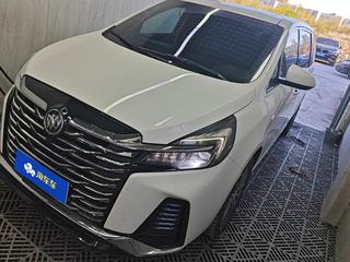 别克GL8 陆上公务舱 2.0T 自动 652T豪华型 