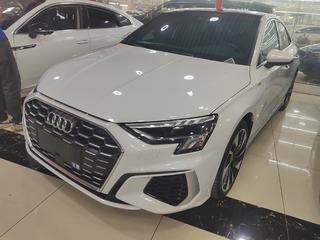 奥迪A3 L35TFSI 1.4T 自动 Limousine时尚运动型 