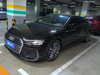 奥迪A6L 40TFSI 