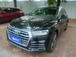 奥迪Q5L 40TFSI 2.0T 自动 荣享时尚型 