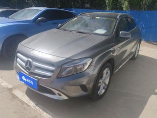 奔驰GLA 1.6T 