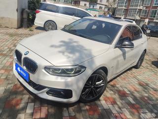 宝马1系 1.5T 