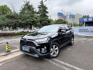 RAV4 2.0L 风尚PLUS版 