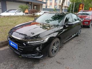雅阁 1.5T 260TURBO幻夜·尊贵版 