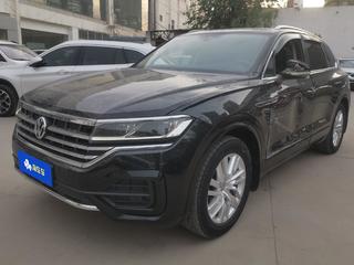 大众途锐 2.0T 自动 锐尚版 