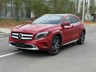 奔驰GLA 1.6T 