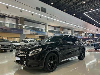 奔驰GLA 1.6T 