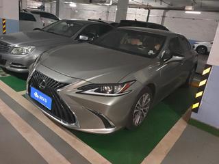 雷克萨斯ES 200 