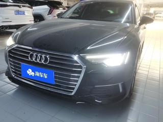 奥迪A6L 40TFSI 