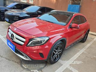 奔驰GLA 1.6T 