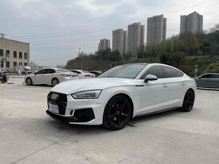 奥迪A5掀背 2.0T 