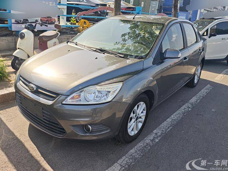 福特福克斯 2013款 1.8L 手动 4门5座三厢车 经典基本型 (国Ⅳ) 