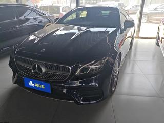奔驰E级Coupe E200 