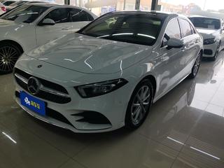 奔驰A级 1.3T 