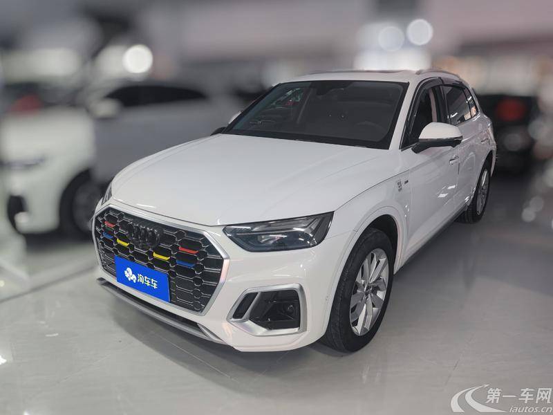 奥迪Q5L 40TFSI 2021款 2.0T 自动 豪华动感型 (国Ⅵ) 