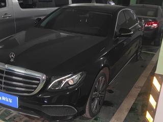 奔驰E级 E300L 豪华型 