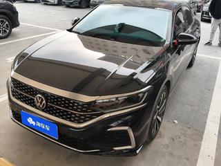 帕萨特 2.0T 330TSI星空精英版 