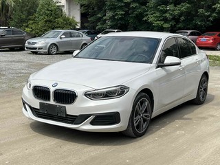 宝马1系 1.5T 