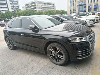 奥迪Q5L 2.0T 