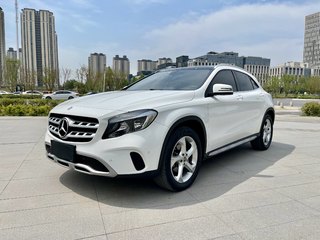 奔驰GLA 1.6T 