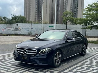 奔驰E级 E300L 2.0T 自动 运动时尚型改款 