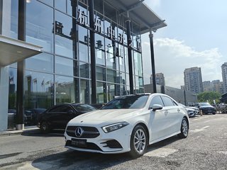 奔驰A级 1.3T 