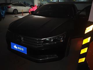 帕萨特 1.8T 330TSI御尊版 