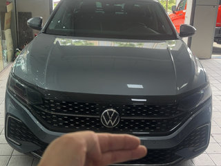 帕萨特 2.0T 330TSI星空精英版 