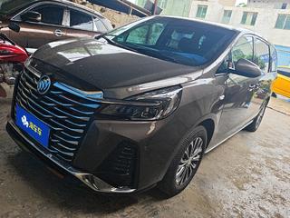 别克GL8 陆上公务舱 2.0T 自动 652T智享型 