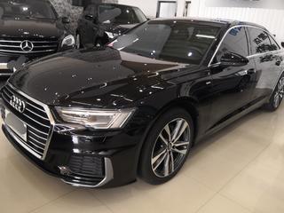 奥迪A6L 40TFSI 