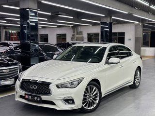 英菲尼迪Q50L 2.0T 