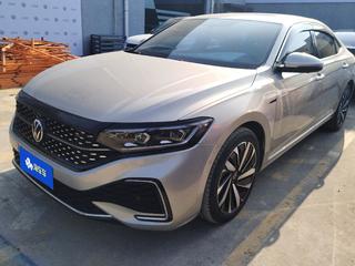 帕萨特 2.0T 330TSI星空尊贵版 