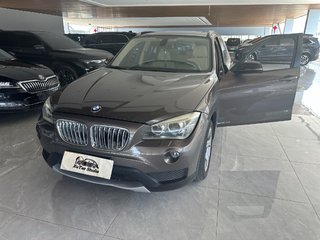 宝马X1 18i 2.0L 自动 豪华型 
