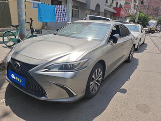 雷克萨斯ES 200 2.0L 自动 卓越版 