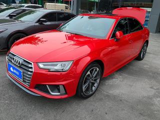 奥迪A4L 40TFSI 