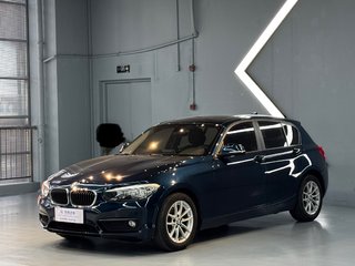 宝马1系 118i 1.5T 自动 领先型 