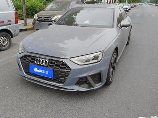 奥迪A4L 40TFSI 