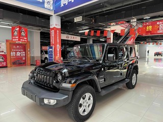 吉普牧马人 2.0T 