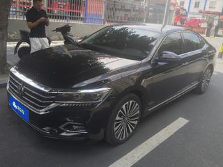 帕萨特 2.0T 330TSI豪华版改款 